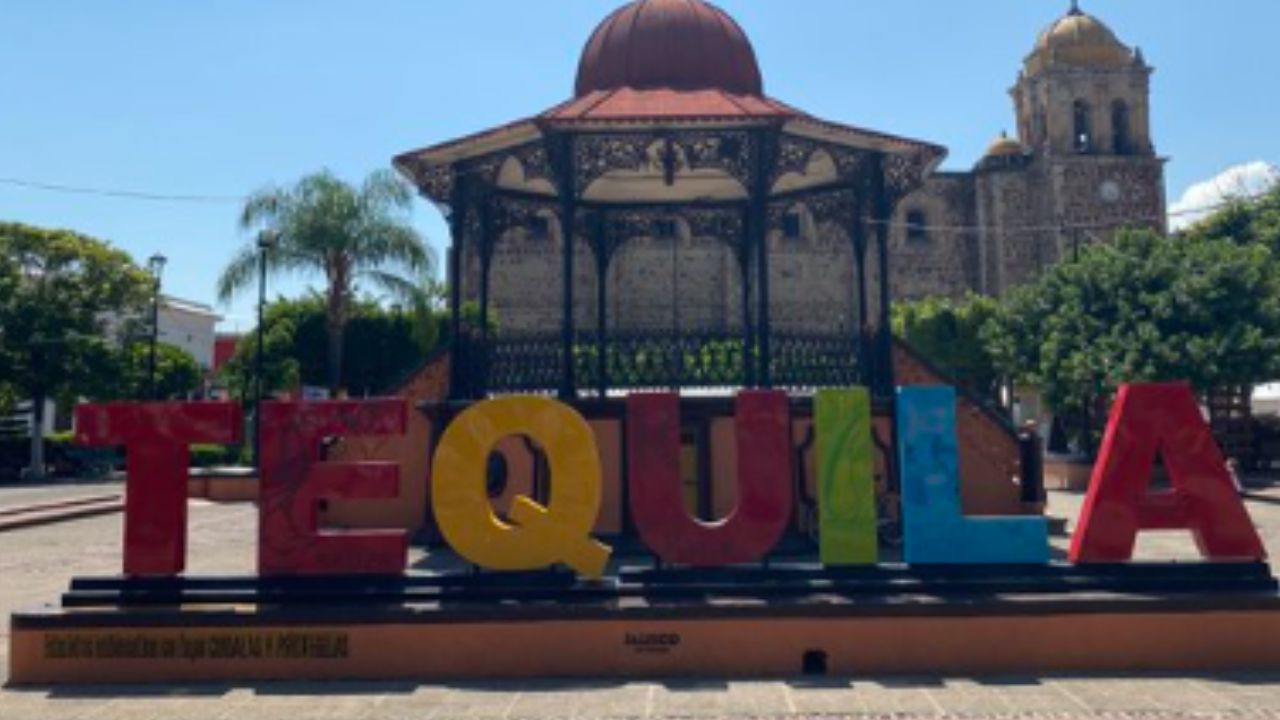 Foto:Redes sociales|Riña en recorrido turístico de Tequila termina en balacera; hay 3 lesionados