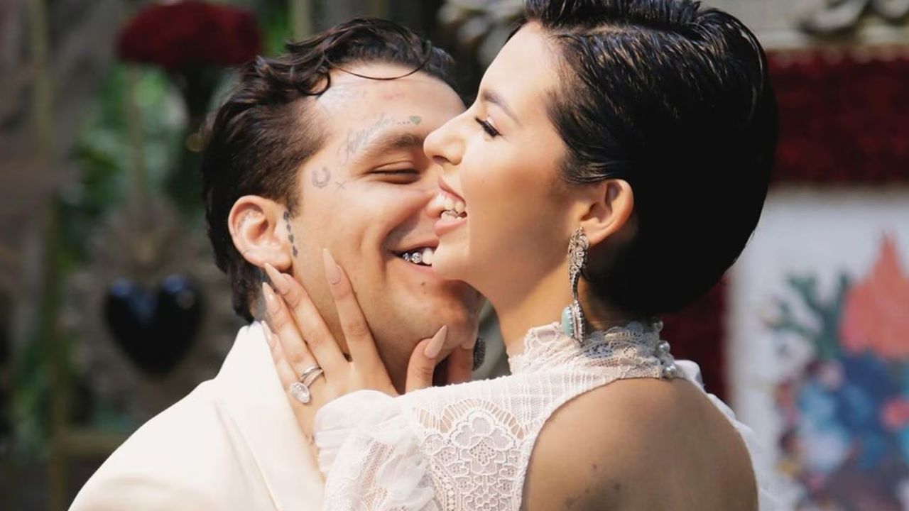 Christian Nodal en su boda con Ángela Aguilar.