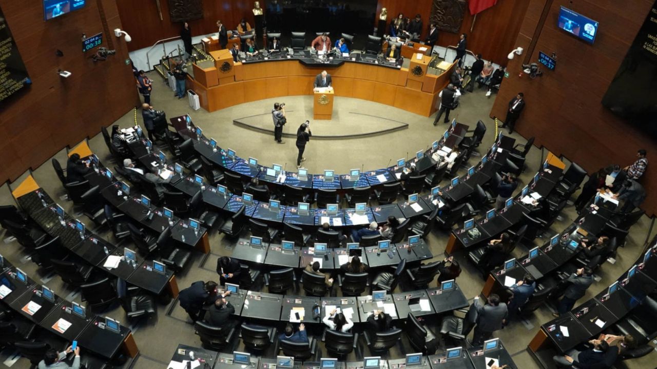 Con 24 votos a favor y 10 en contra, las comisiones unidas del Senado aprobaron reforma para limitar las acciones de la SCJN