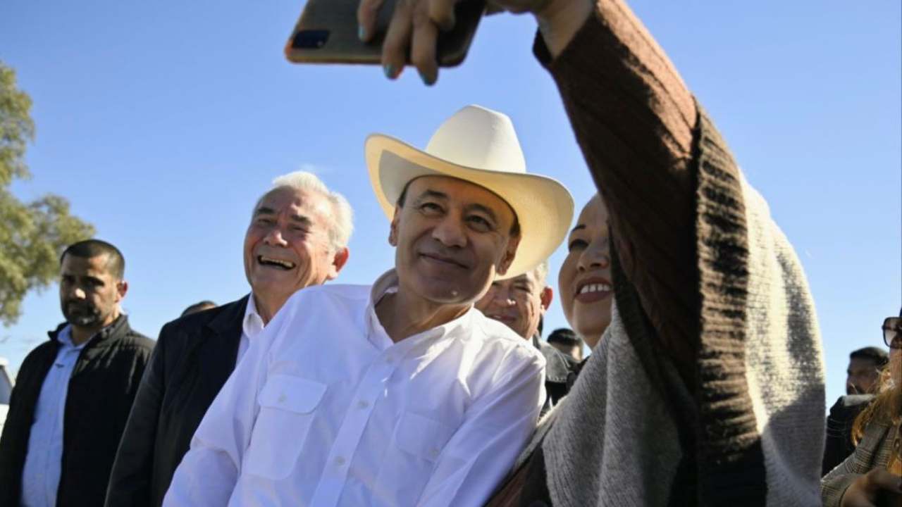 Alfonso Durazo refrendó el compromiso de su administración para llevar bienestar a las comunidades de la región del Mayo.