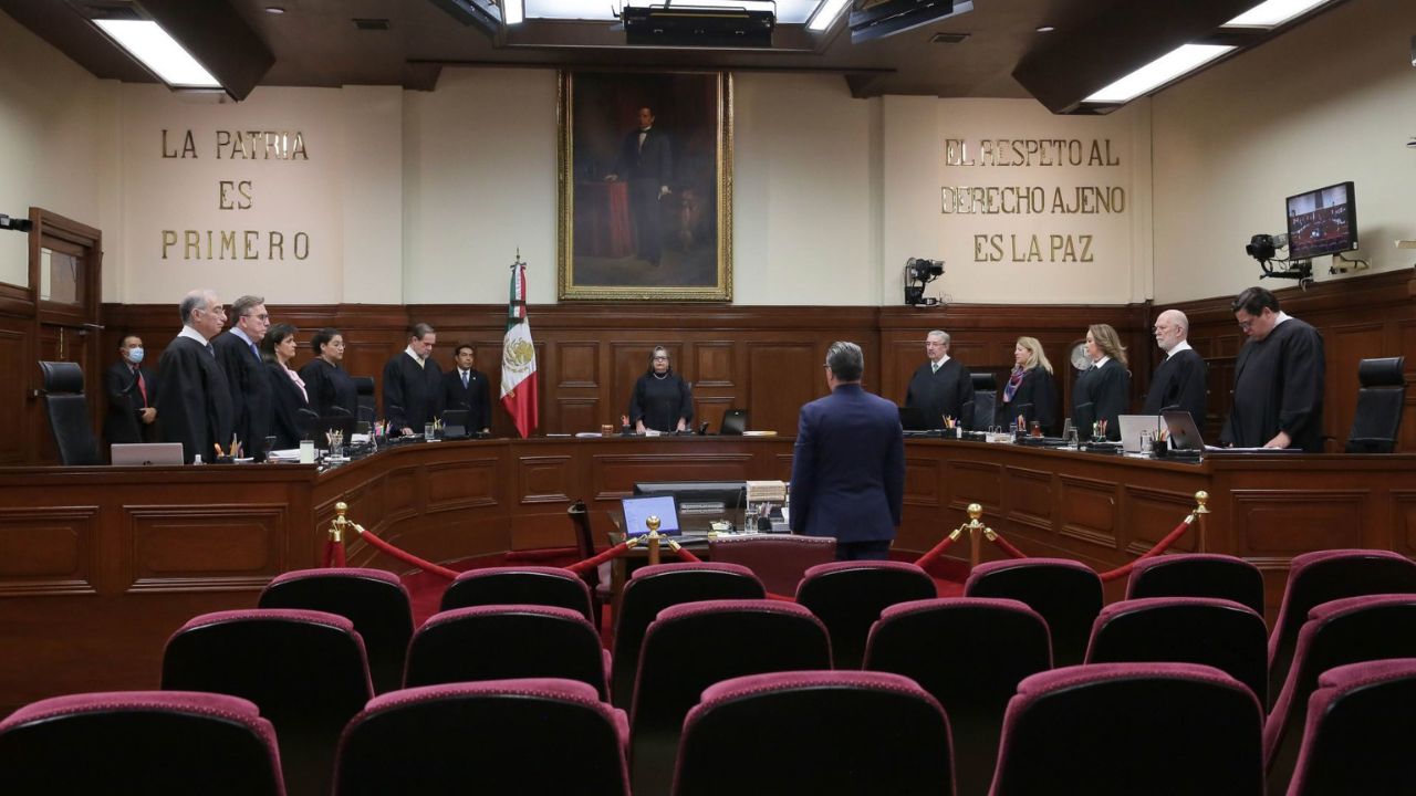 El Pleno de la Suprema Corte de Justicia de la Nación invalidó varias disposiciones sobre salarios de los servidores públicos de la CDMX y Sinaloa.