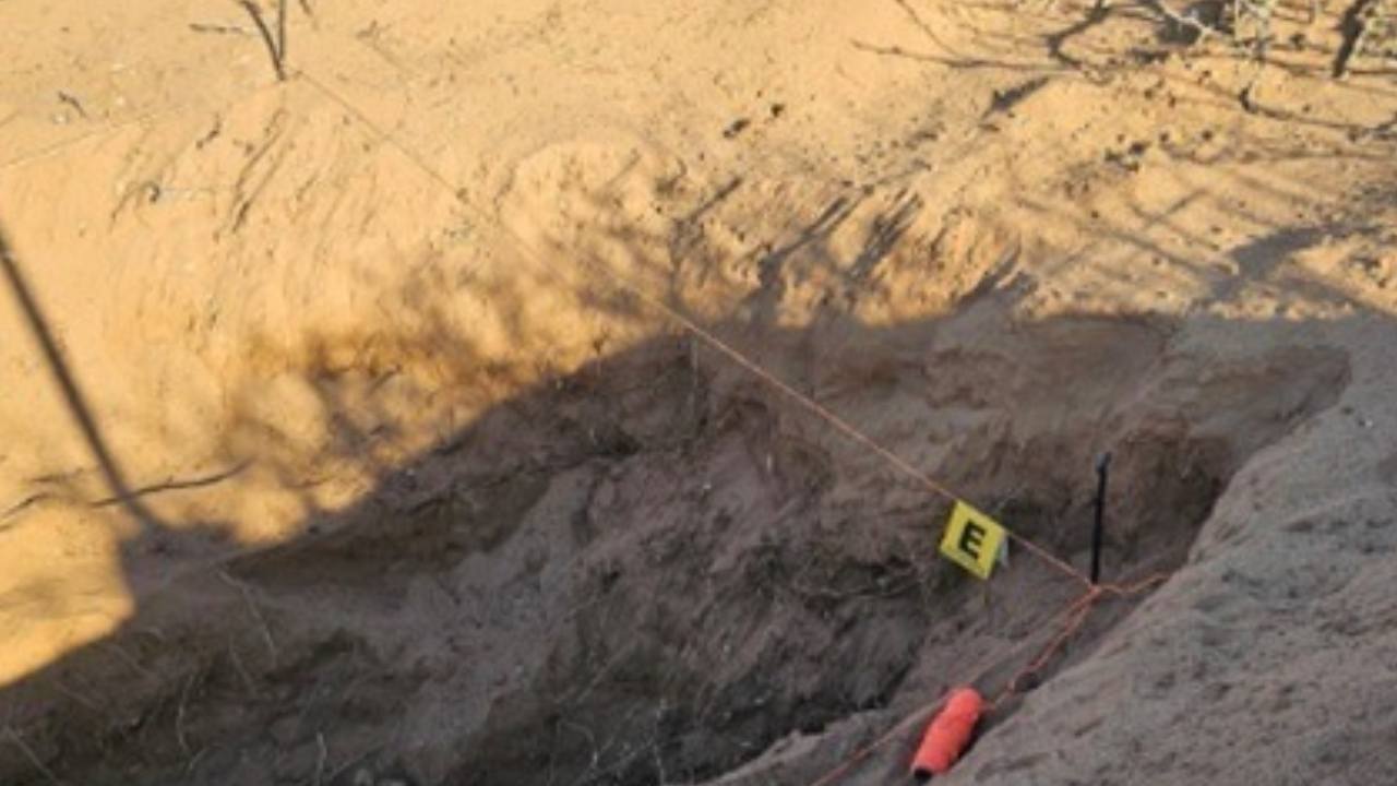 Autoridades de Chihuahua localizaron 12 cuerpos en varias fosas clandestinas.