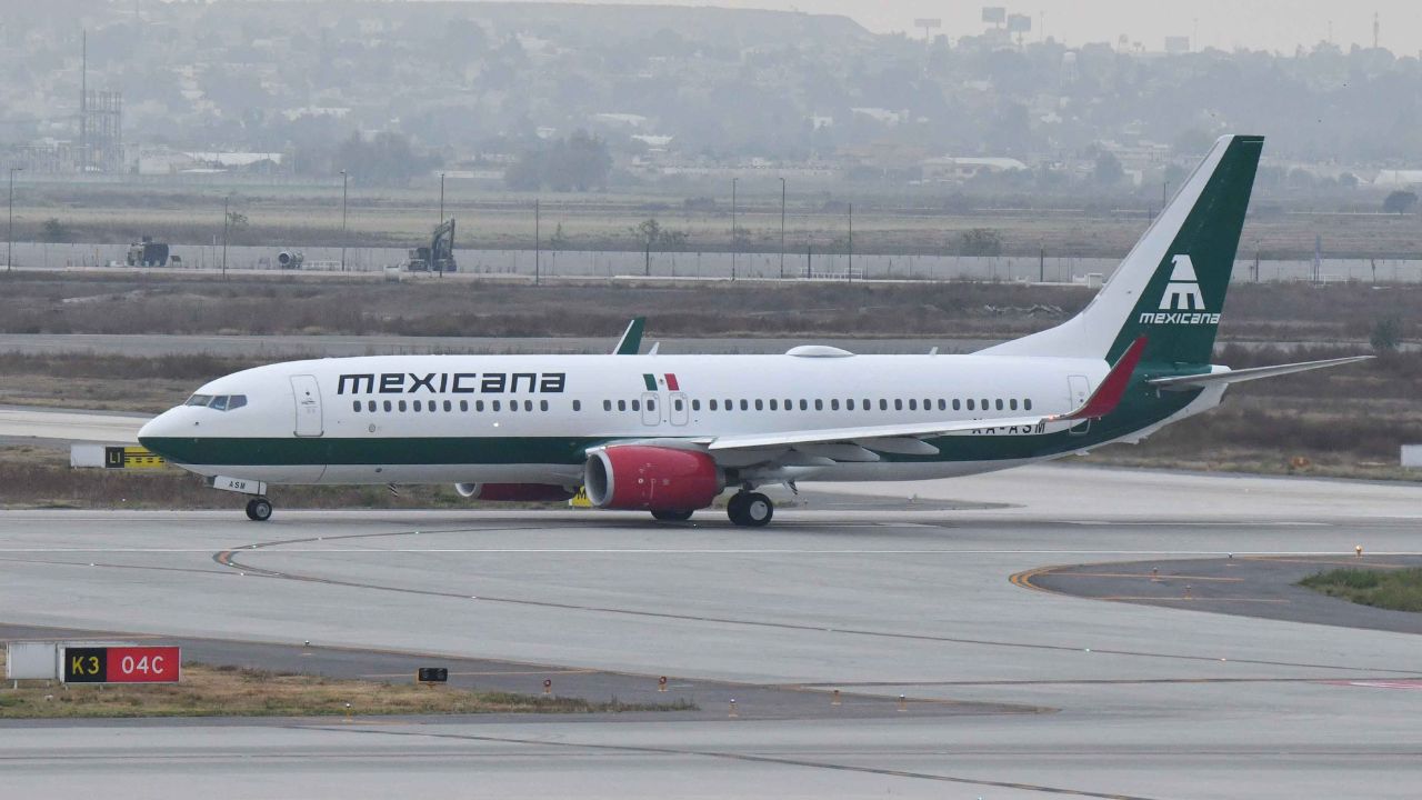 Primer aniversario de Mexicana de Aviación