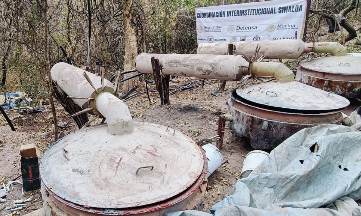 La Marina ha neutralizado un total de 20 laboratorios, asimismo, ha asegurado más de 30 toneladas de metanfetamina y aproximadamente 133 toneladas de sustancias químicas