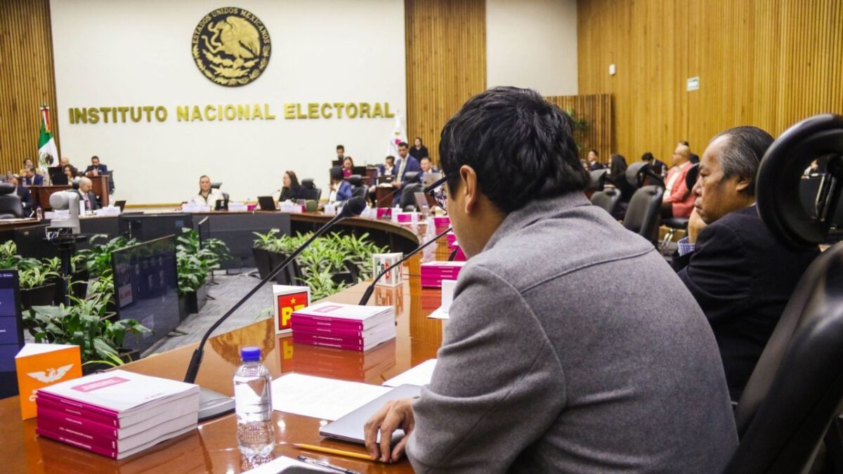 INE analizará los criterios para garantizar la paridad de género en las candidaturas de la elección judicial.