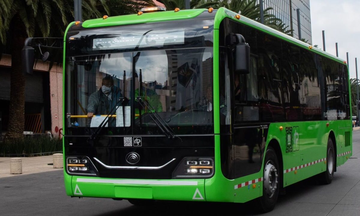 En el Edomex arrancará la implementación de 20 nuevos corredores de transporte público tipo RTP, que conectarán a los mexiquenses.