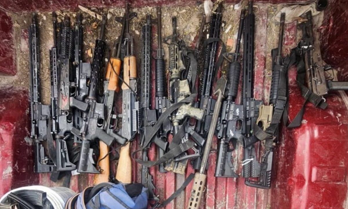 11 personas recibieron vinculación a proceso tras ser detenidos por personal de la Marina en posesión de armas de uso exclusivo del ejército.