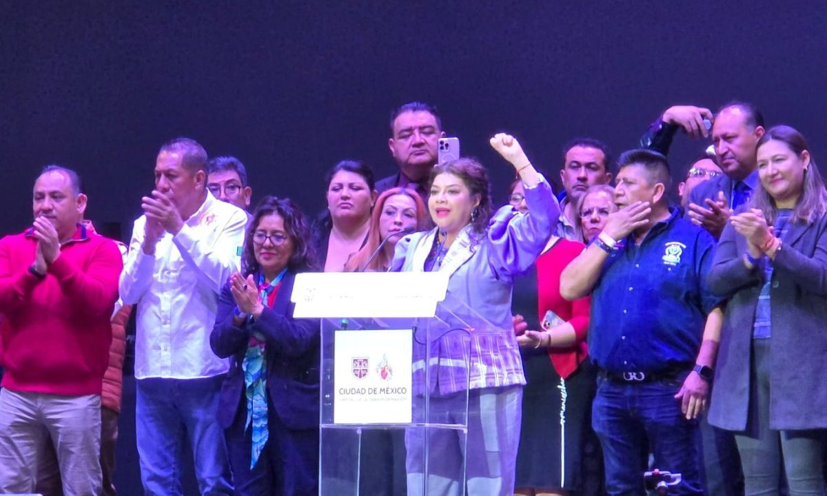 Clara Brugada aseguró que habrá mejora salarial para las mujeres trabajadoras de la capital para erradicar la desigualdad laboral de género.