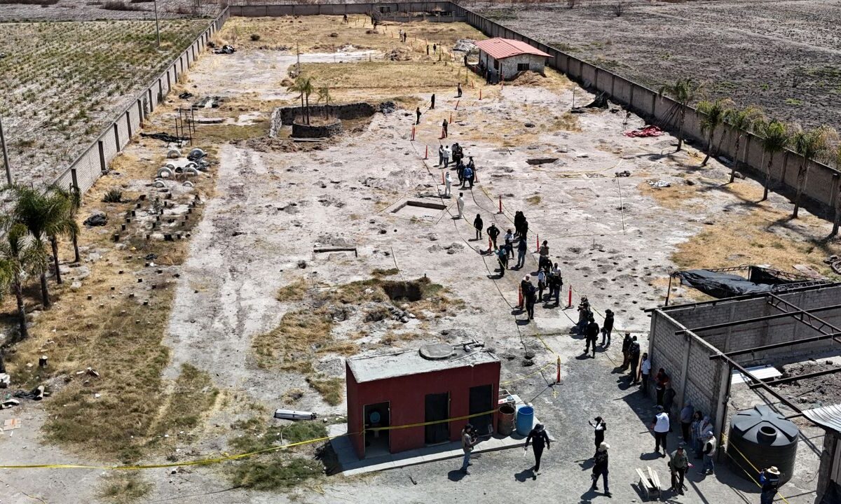 Buscadores de diversos estados denuncian que lo visita al rancho Izaguirre, en Teuchitlán, fue un montaje; “hasta trapearon”