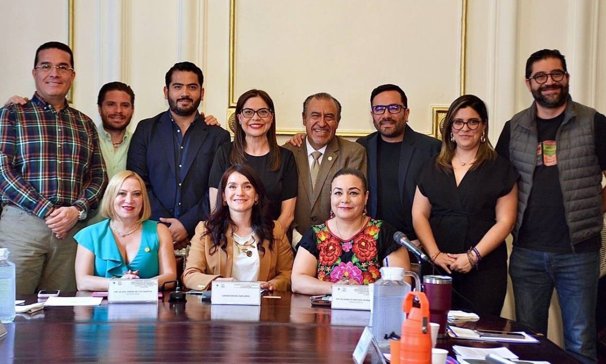 Se llevan a cabo entrevistas en el Congreso de la CDMX para elegir a la persona titular del IPDP