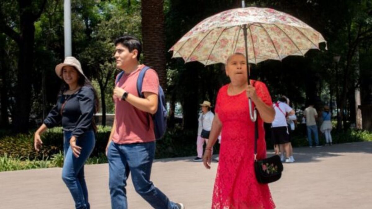 El clima de este viernes se prevé caluroso por la tarde