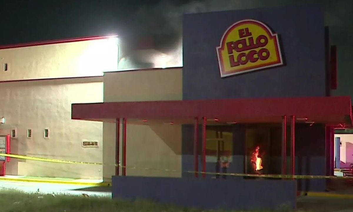 Van cinco ataques incendiarios, con bombas molotov, contra sucursales de la cadena de restaurantes "El Pollo Loco"