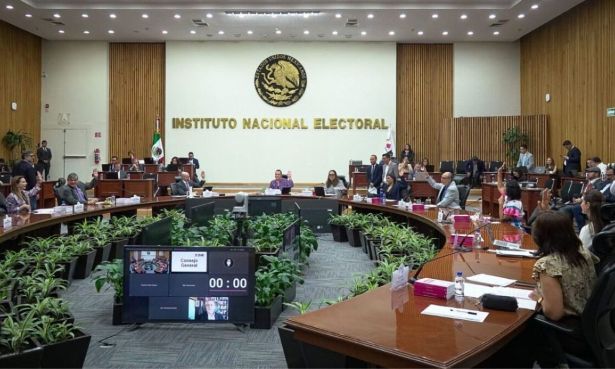 En el PVEM, mandos del instituto político registran variaciones mayores en su sueldo que el de la presidenta, sin que se desglose el motivo