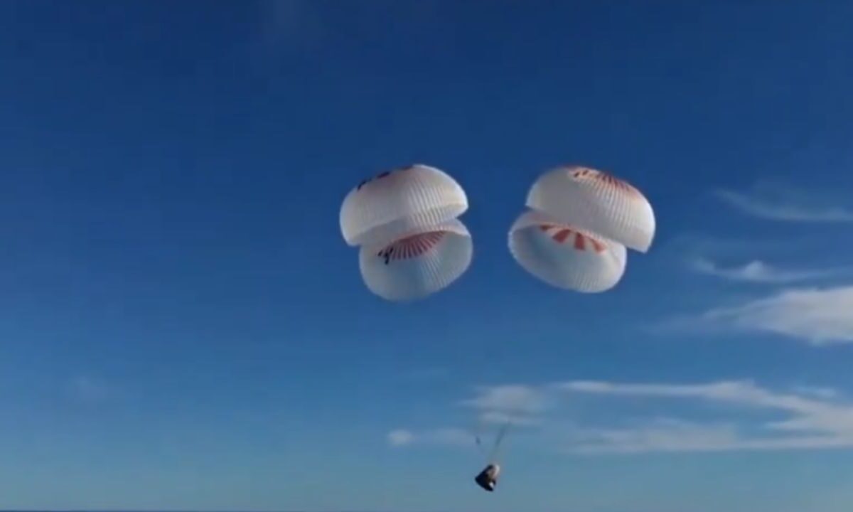 los astronautas estadounidenses Sunita Williams y Barry Wilmore finalmente volvieron a la Tierra