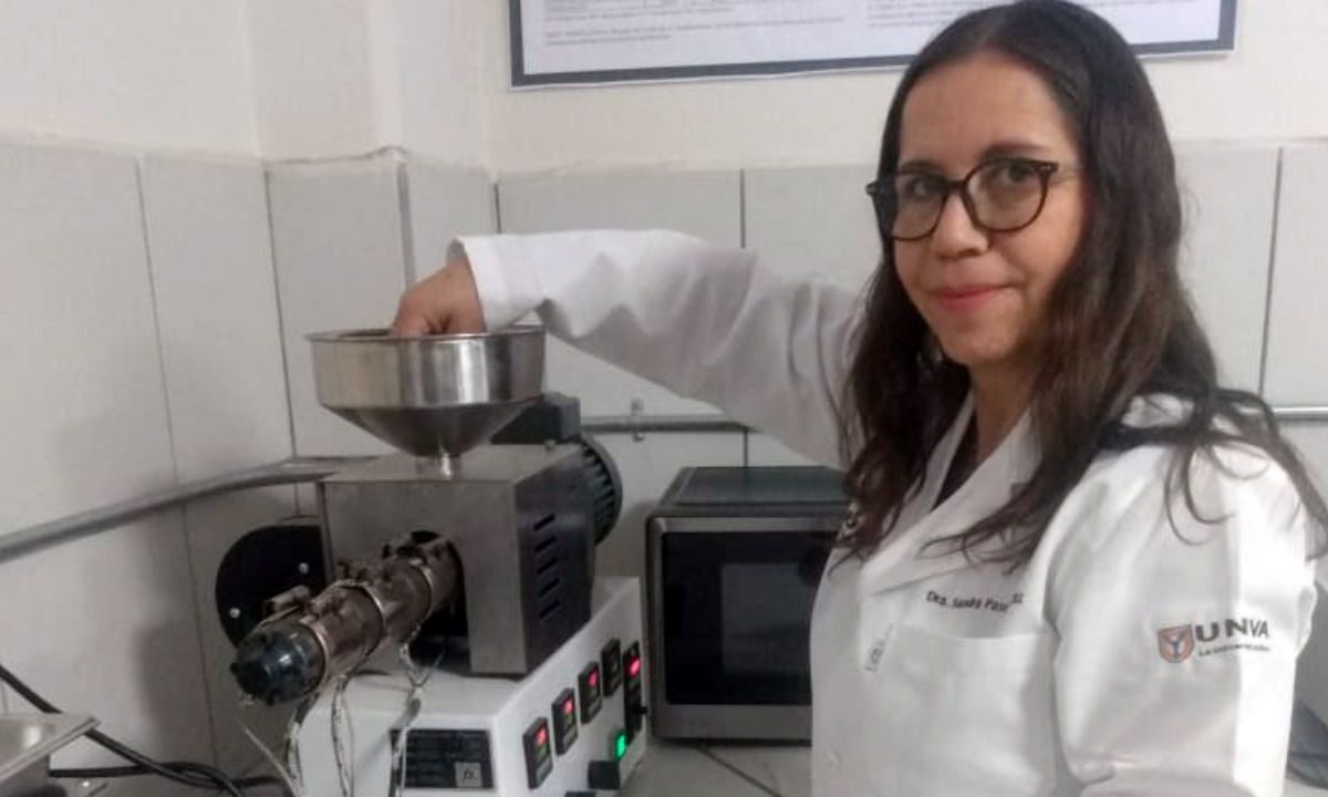 300 especies de nopal son la que existen y de ésas,  sólo 12 son alimento para humanos y animales
