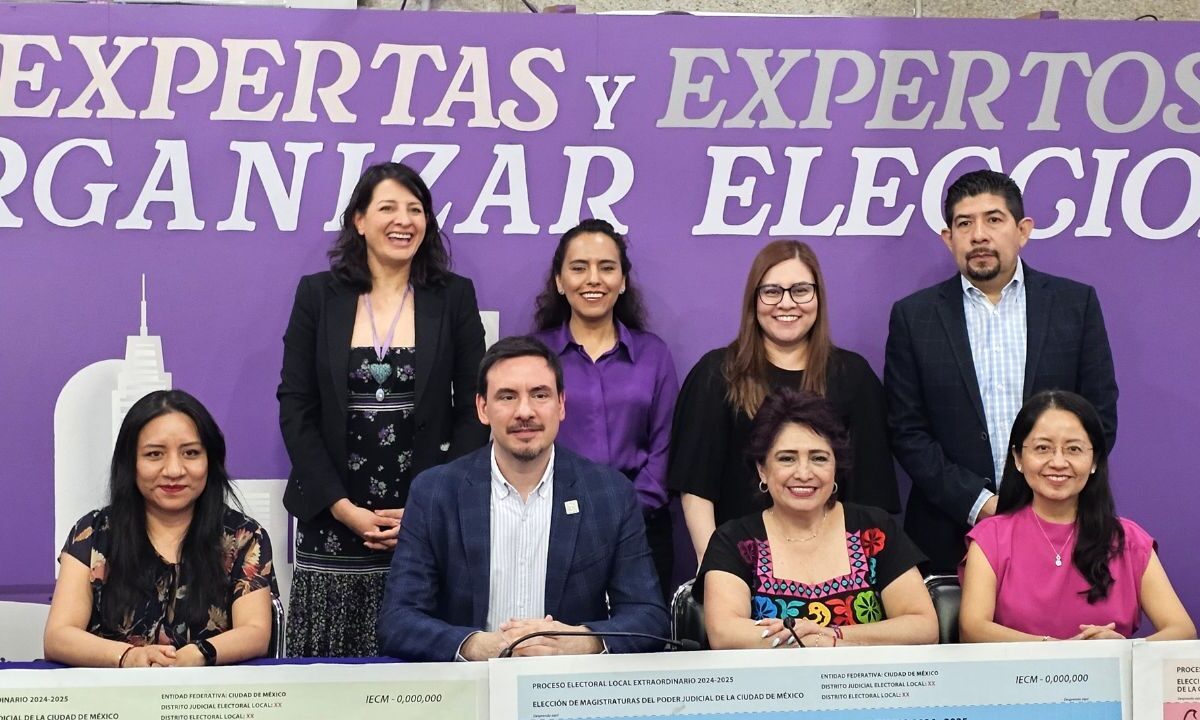 La titular del IECM, Patricia Avendaño, y consejeros electorales, compartieron los detalles de los materiales para la jornada electoral extraordinaria para elegir jueces y magistrados.