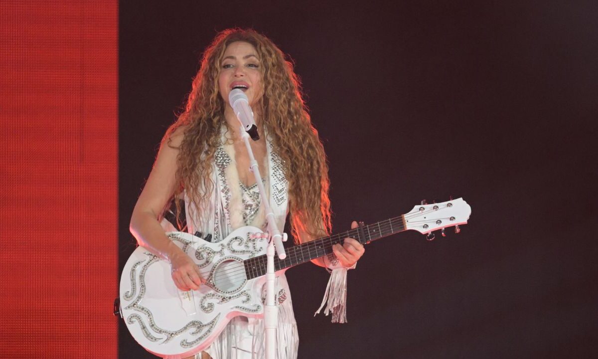 Shakira anunció cuatro nuevas fechas para su gira Las Mujeres Ya No Lloran World Tour en México