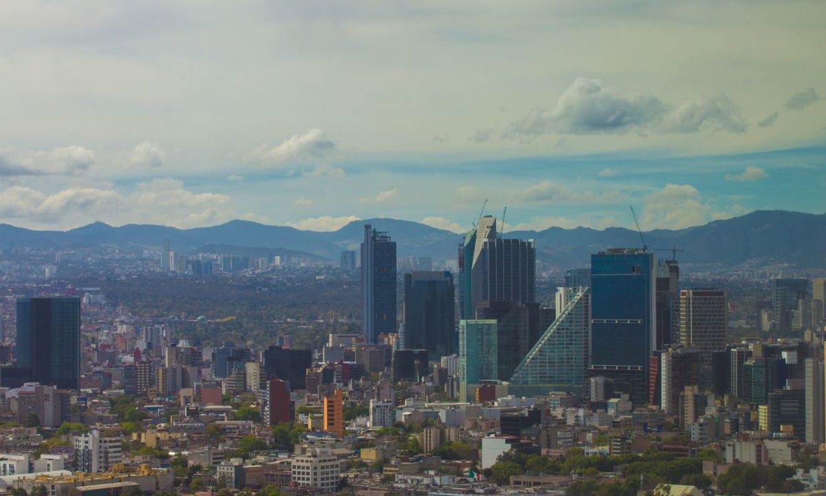 La SGIRPC activó la Alerta Amarilla para 11 alcaldía pues se esperan en la mayor parte de la Ciudad de México vientos con rachas fuertes.