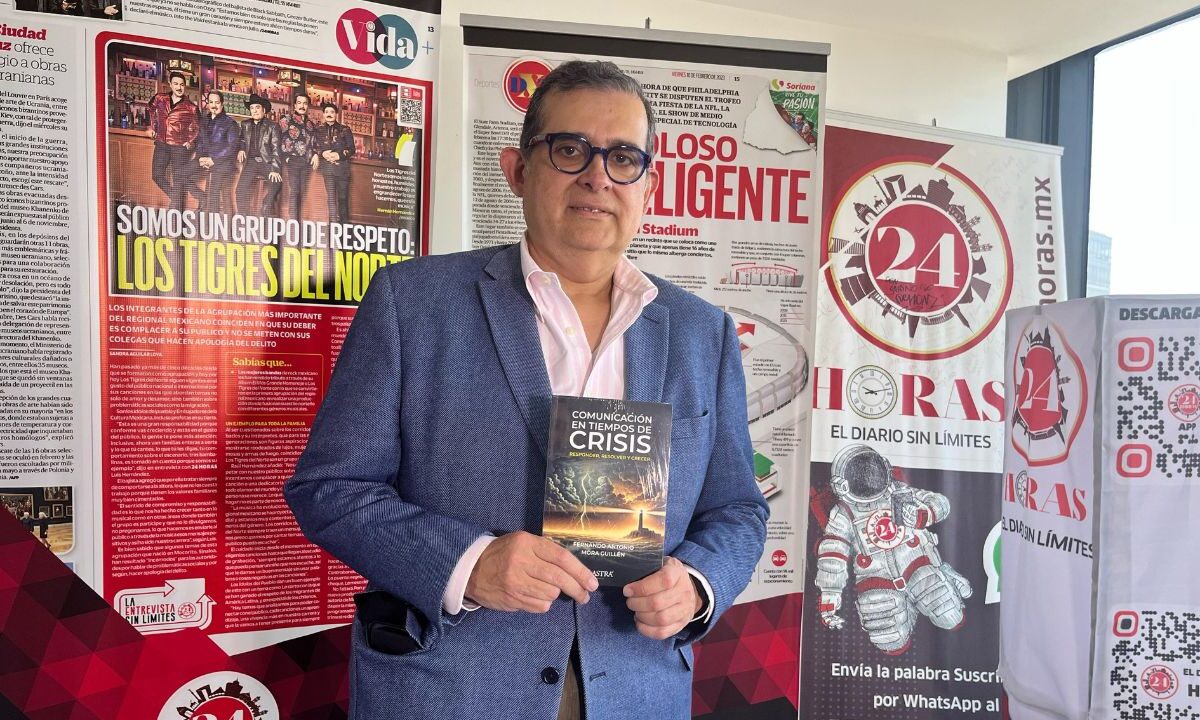 El autor del libro, Fernando Mora, resaltó que la obra es como un manual actualizado de qué hacer en casos de crisis de comunicación e información.