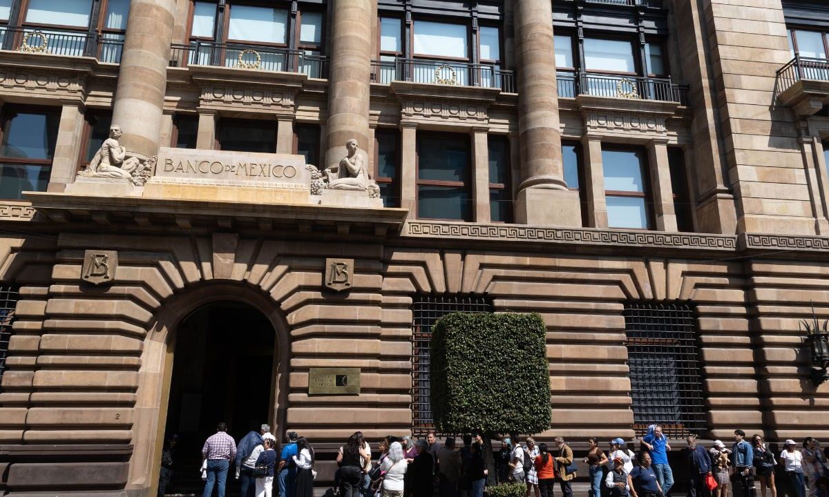 Banco de México recorta 50 puntos la tasa de interés, se ubica en 9.00%