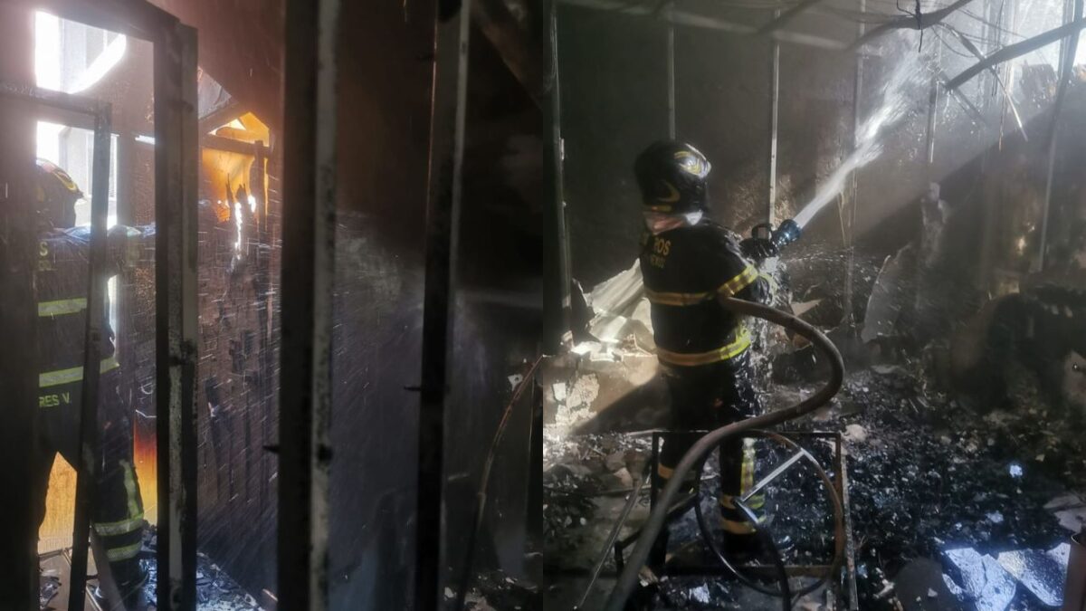 Combaten bomberos de la Ciudad de México incendio en gimnasio en Polanco.