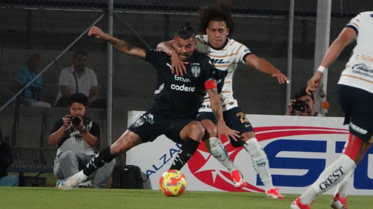 La Comisión de Árbitros castigó a Pumas tras crítica por presunta mala actuación del arbitraje en su duelo contra Monterrey.