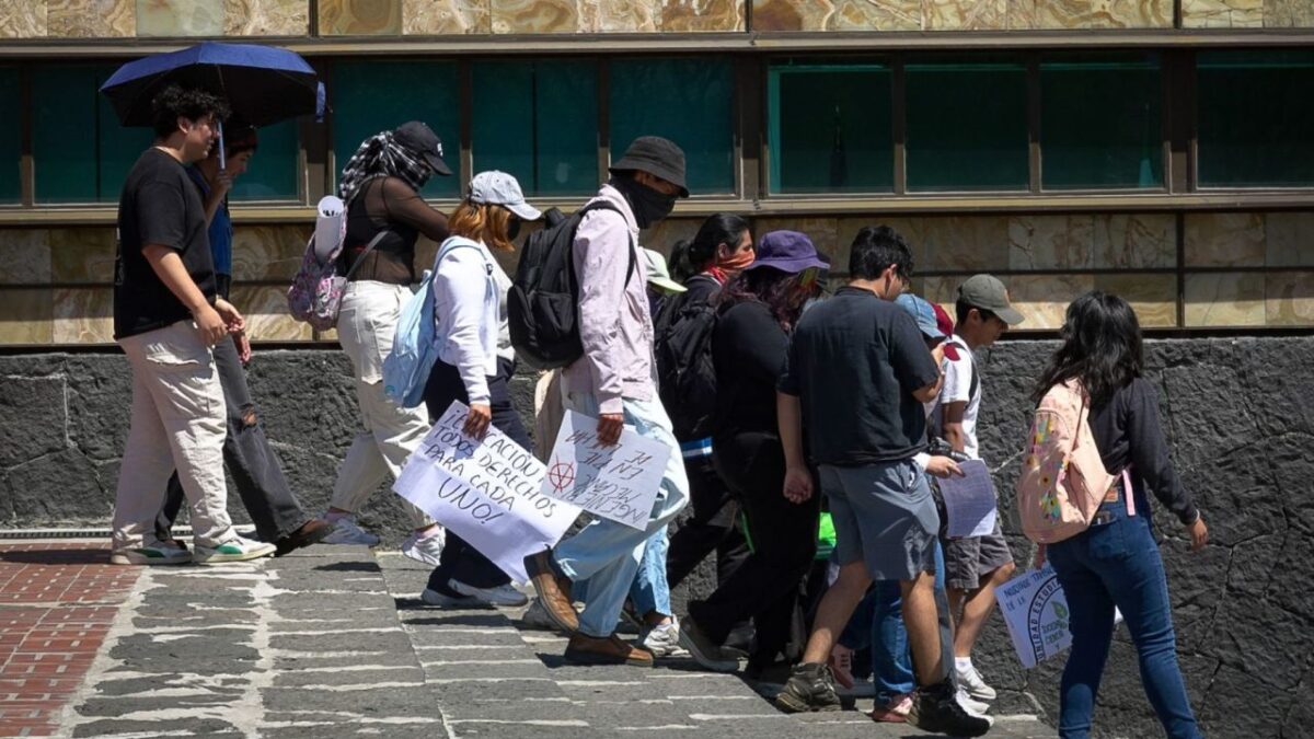 ¿Cuándo inician las vacaciones de Semana Santa para las universidades?