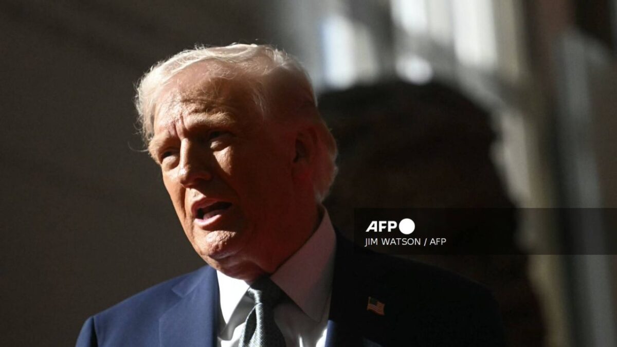 Trump apoya la ofensiva israelí en Gaza, afirma la Casa Blanca