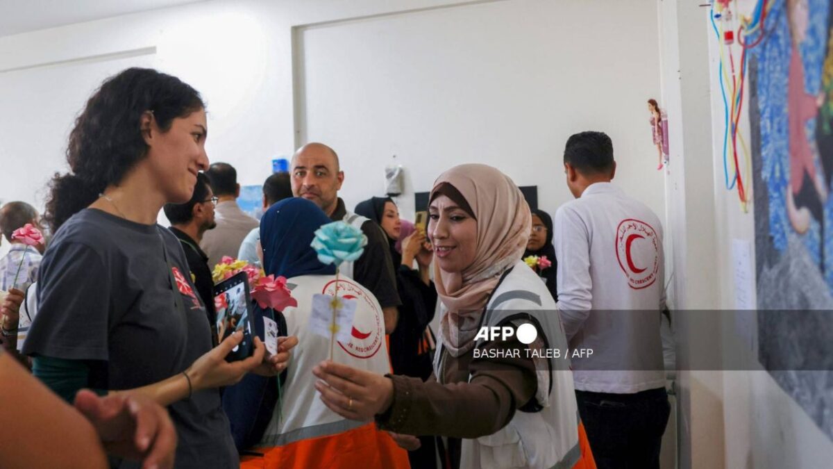 La Embajada de Palestina en México lanzó una convocatoria para que profesionales en diversas ramas viajen como voluntarios a reconstruir Gaza.