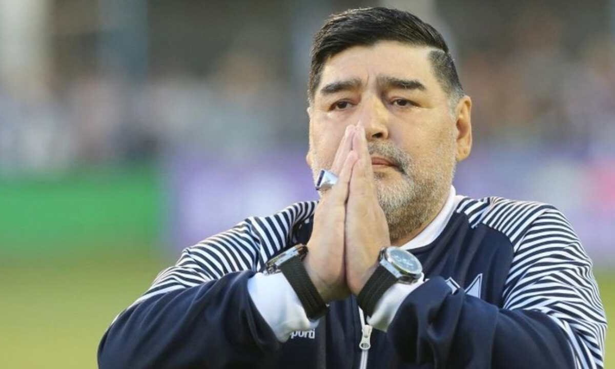 Siete de los ocho profesionales de la salud acusados por la muerte de Diego Maradona en Argentina, enfrentarán un juicio.