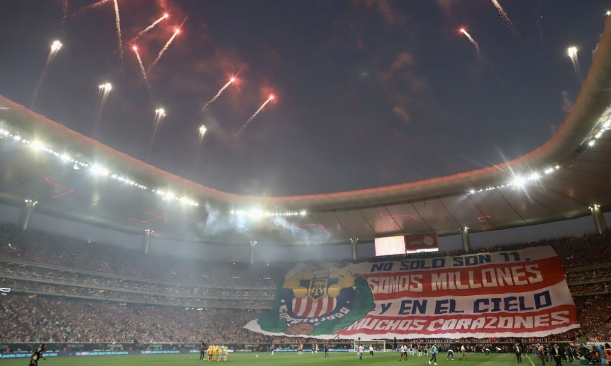 El Chivas vs Cruz Azul irá a puerta cerrada en el Estadio Akron pese apelación del Guadalajara a la FMF.