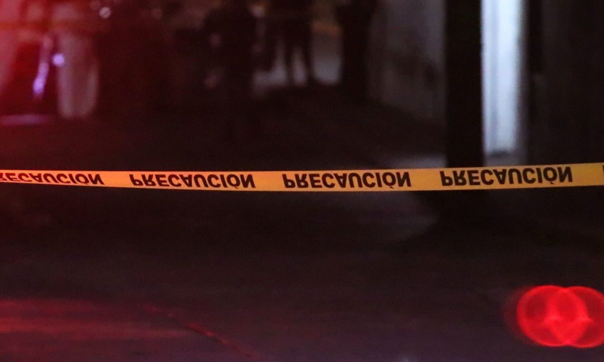 Teresa González Murillo, madre buscadora e integrante del colectivo Luz de Esperanza Desaparecidos Jalisco, fue víctima de un ataque armado dentro de su casa en Guadalajara, Jalisco, denunció el grupo.