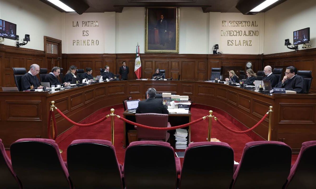 El INE sugirió a los candidatos a la elección judicial, que se encuentran en funciones, pedir una licencia sin goce de sueldo.