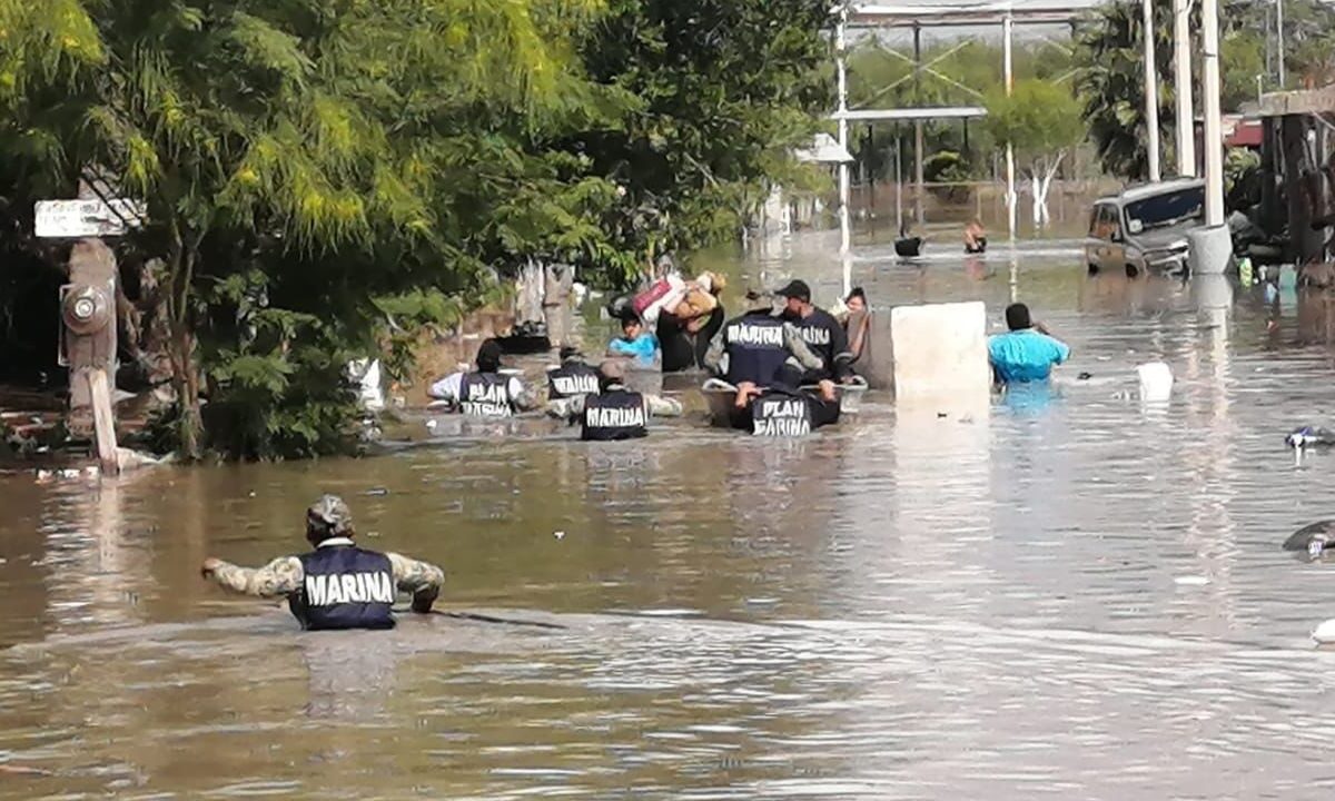 Marina da apoyo a comunidades de Tamaulipas tras fuertes lluvias