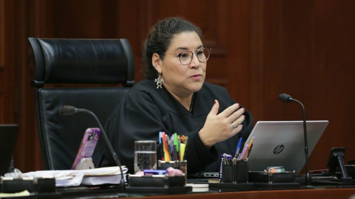 Lenia Batres abandona Segunda Sala de la SCJN