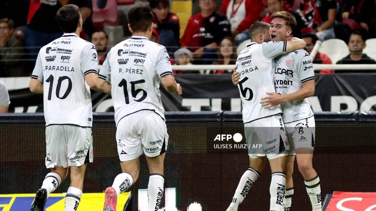 El Necaxa venció al Querétaro en el arranque de la jornada 13 de Liga MX.