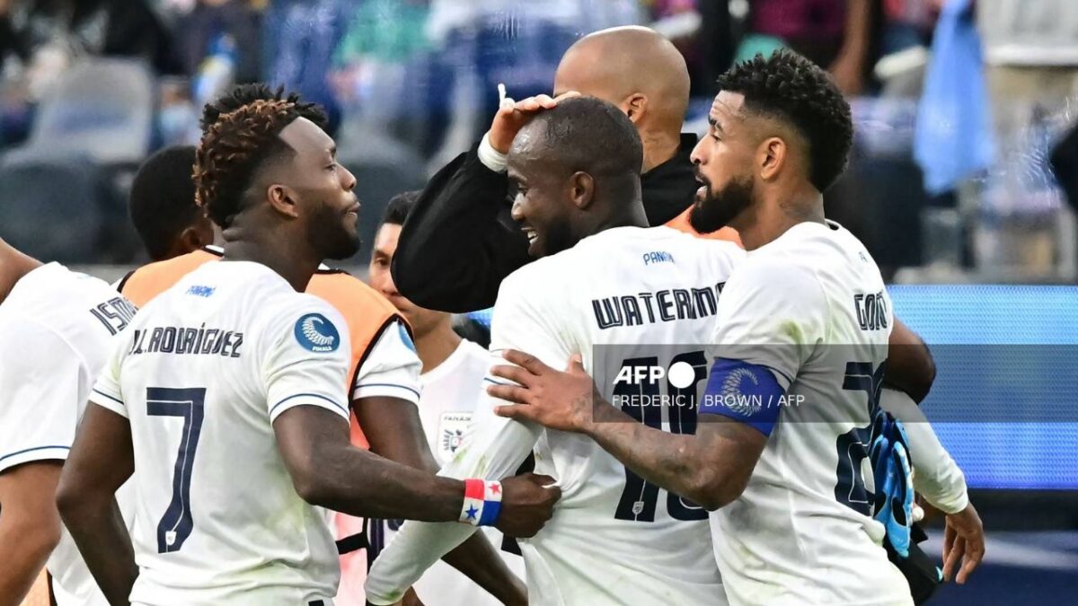 Panamá da la sorpresa al eliminar a Estados Unidos y avanza a la final de la Nations League.