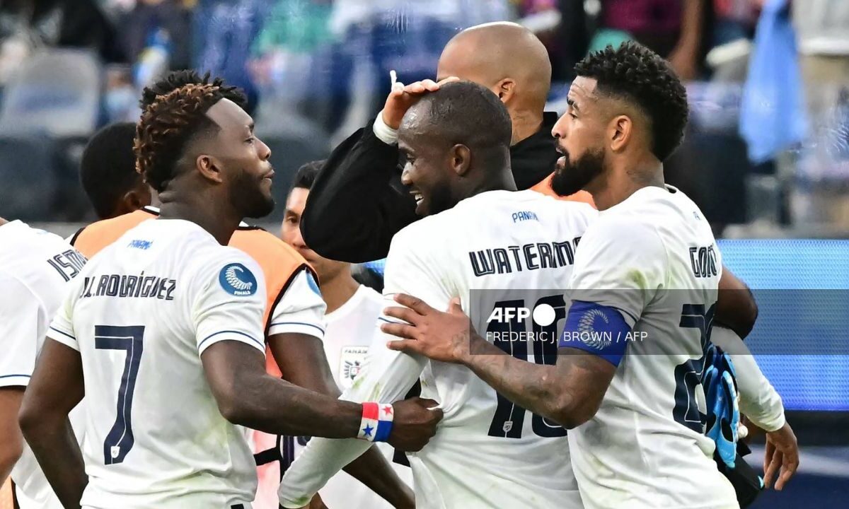 Panamá da la sorpresa al eliminar a Estados Unidos y avanza a la final de la Nations League.
