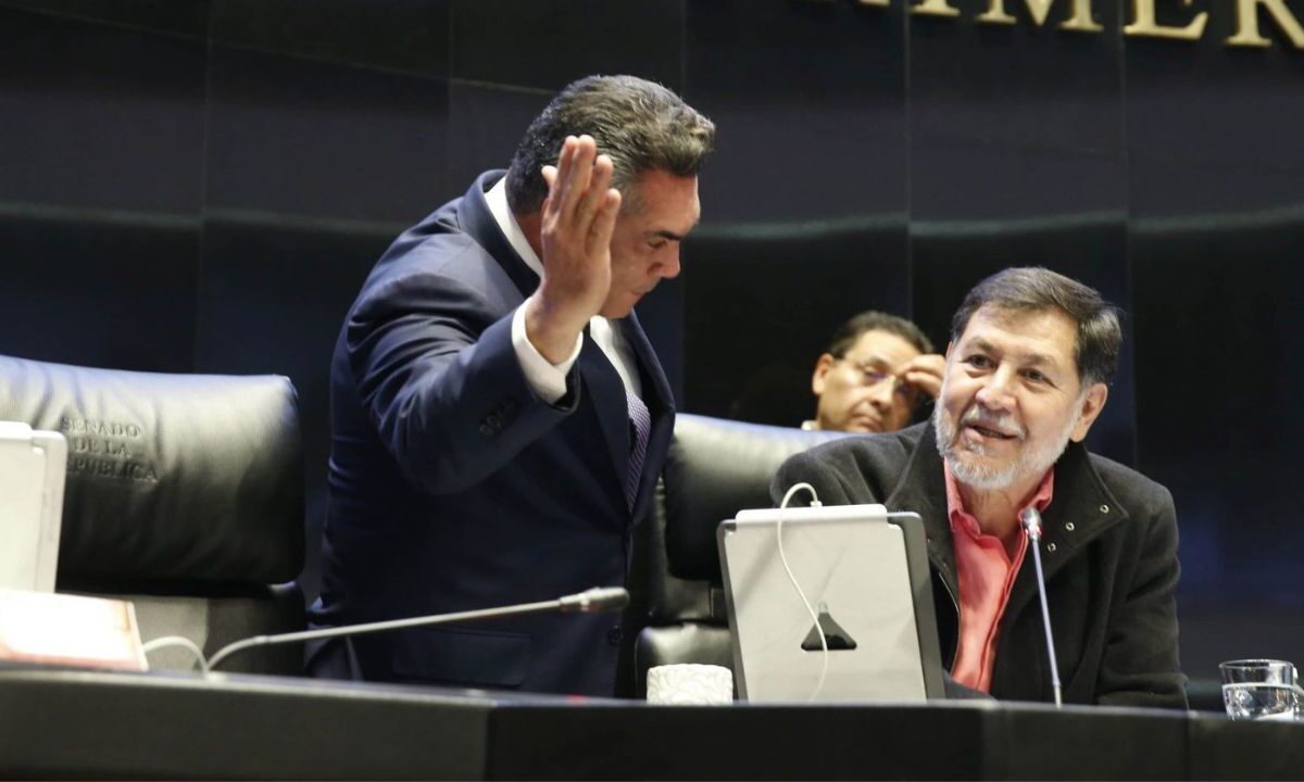 Alito Moreno presentó una moción para exigir la remoción de Fernández Noroña de la presidencia del Senado, por cuestionar el caso Teuchitlán.