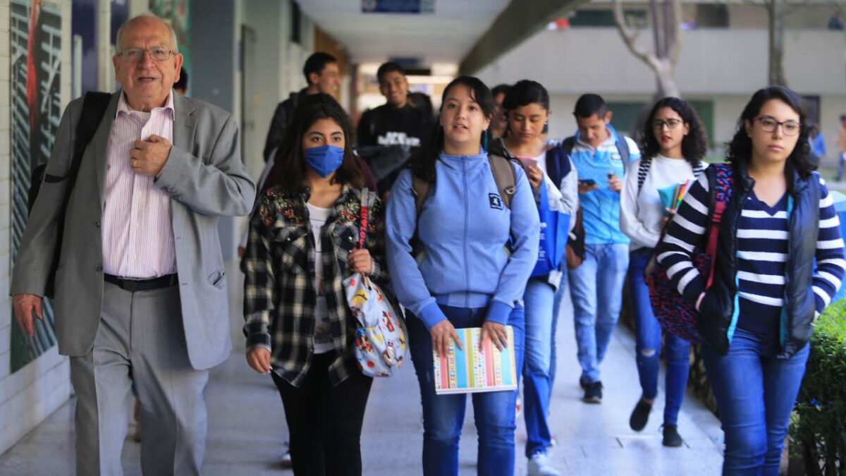 Existen diversos motivos por los cuales podrías dejar de ser beneficiario de la Beca Jóvenes Escribiendo el Futuro.