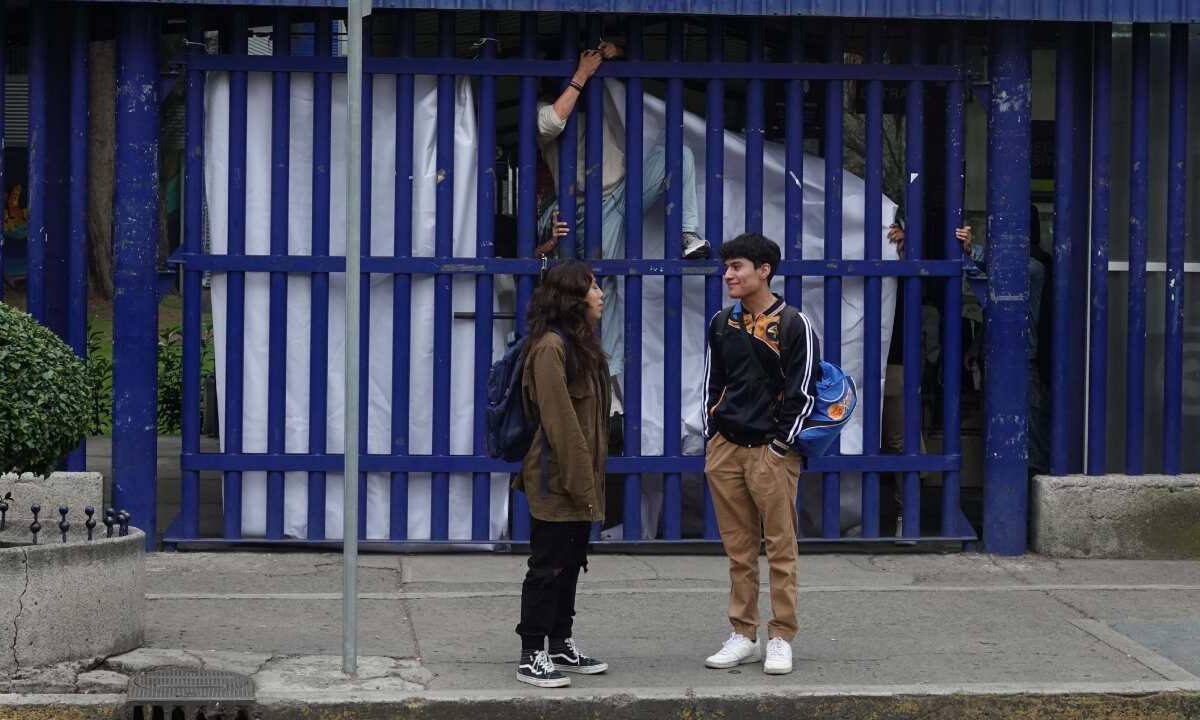 Aquí te damos detalles del por qué no obtuviste la Beca Jóvenes Escribiendo el Futuro 2025.