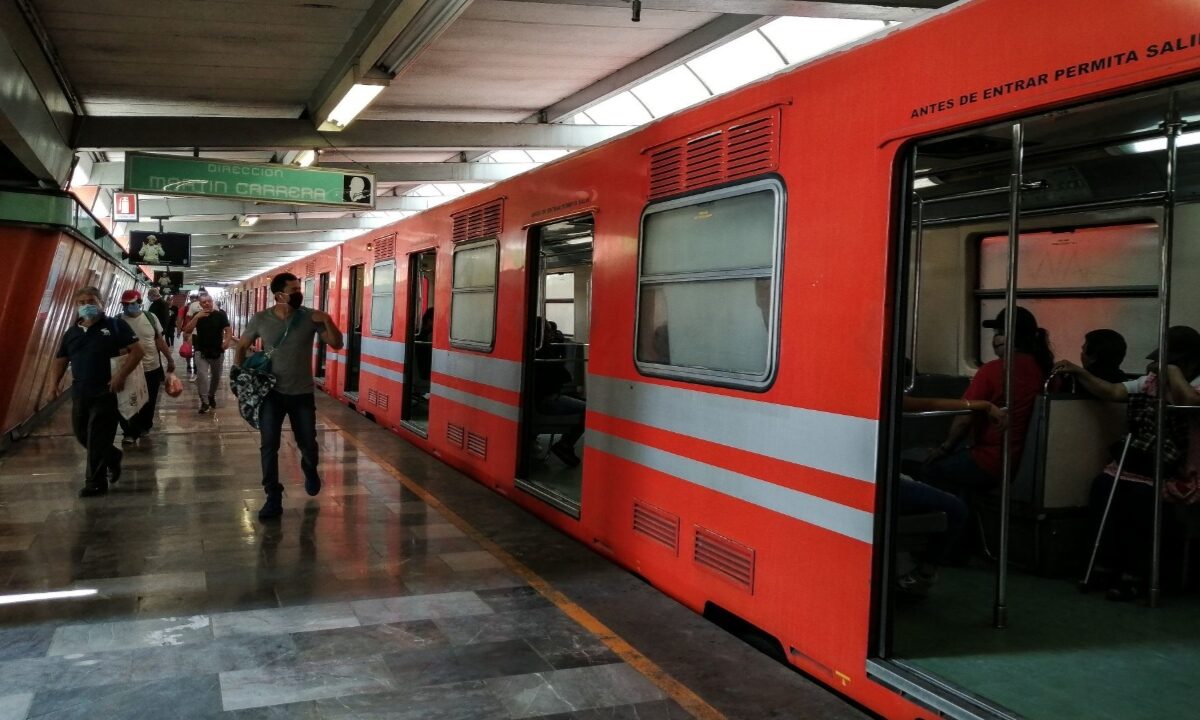 Horario del metro en la CDMX en el puente de 17 de marzo