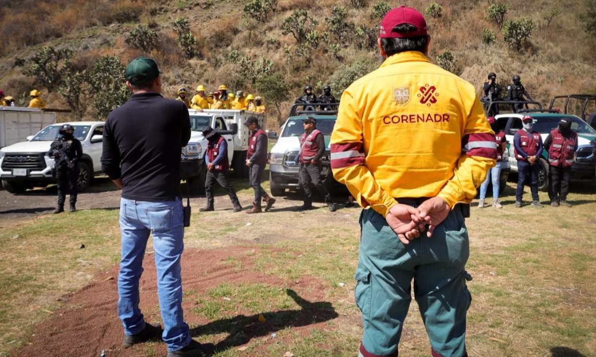 Autoridades del Gobierno de la CDMX recuperan 4.6 hectáreas de suelo agrícola en Xochimilco.