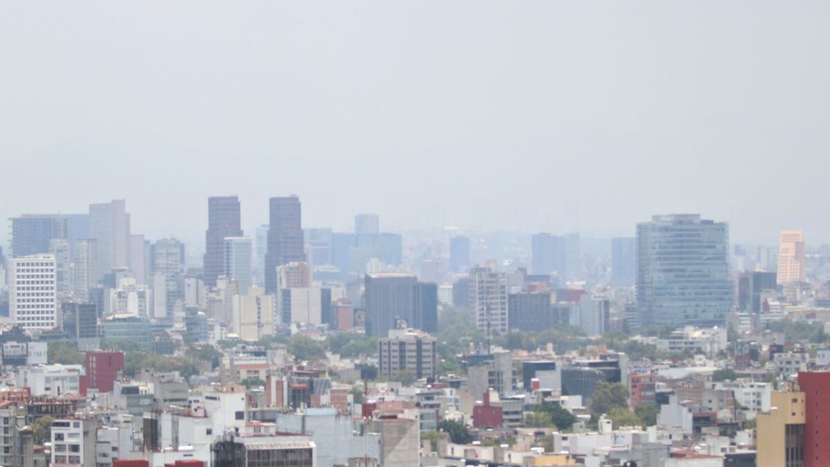 Por mala calidad del aire, este miércoles se mantiene la fase 1 de contingencia ambiental en la zona metropolitana del Valle de México.