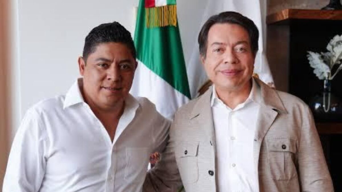 Ricardo Gallardo Cardona, gobernador de San Luis Potosí, y Mario Delgado, titular de la Secretaría de Educación pública (SEP).