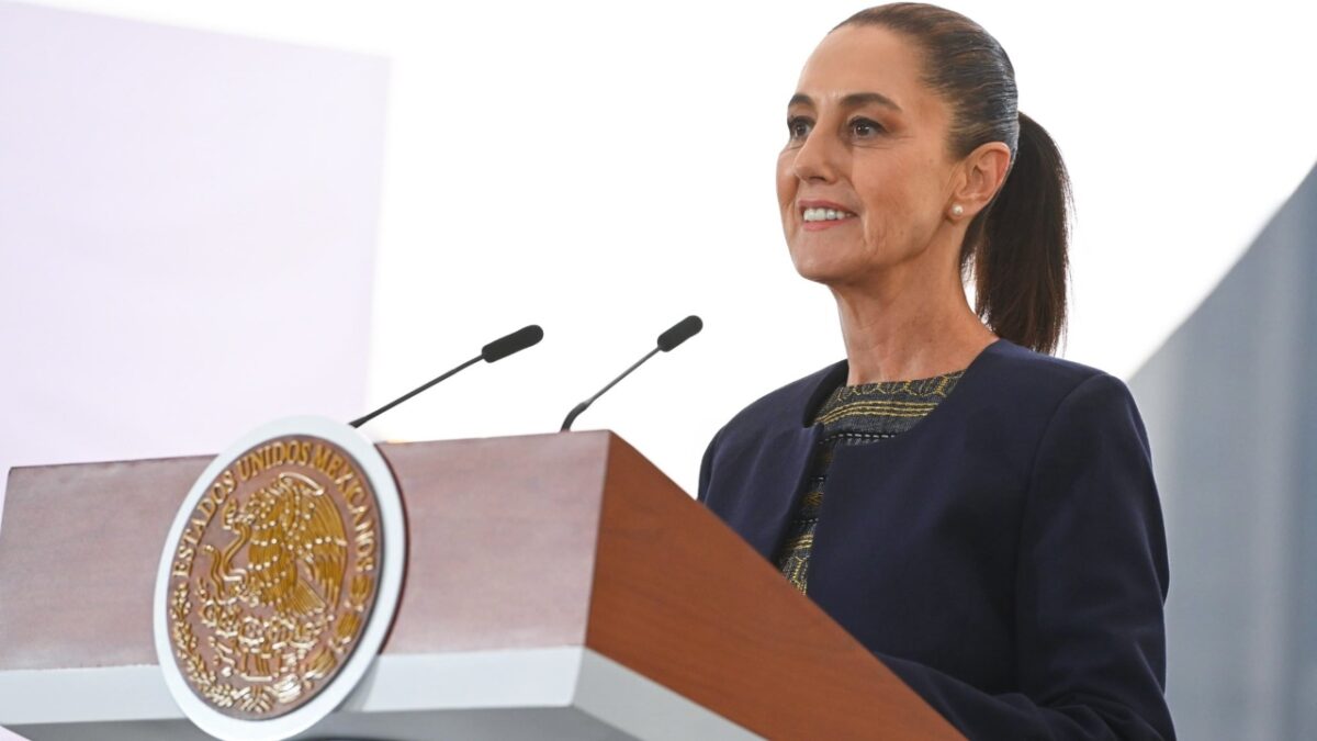 Sheinbaum anunció la publicación de las leyes secundarias a favor de Pemex y CFE.