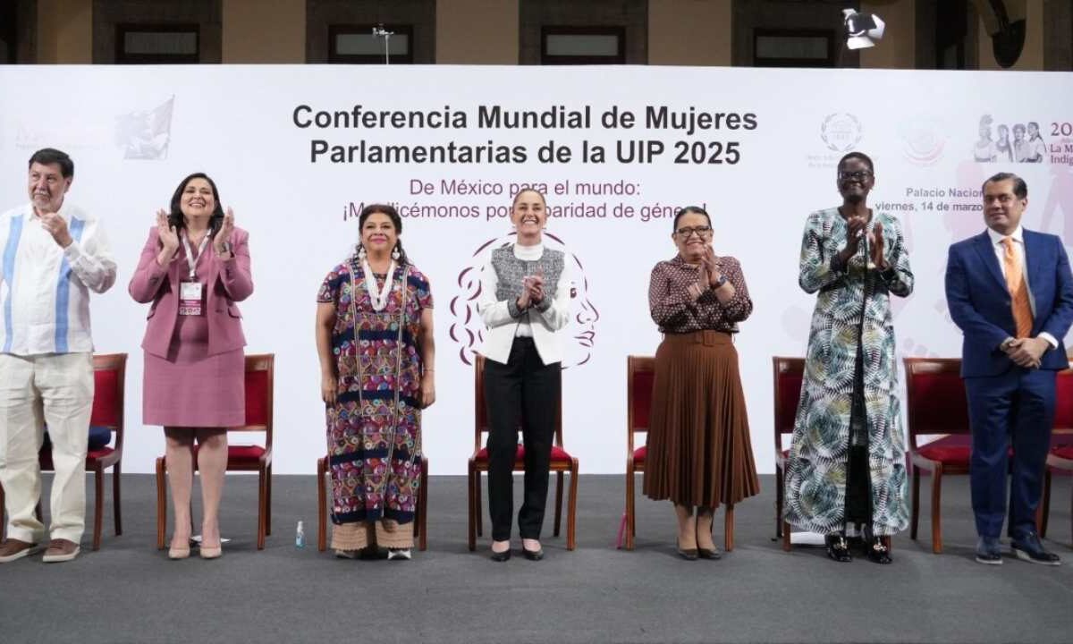 La presidenta Claudia Sheinbaum encabeza la inauguración de la Conferencia Mundial de Mujeres Parlamentarias en Palacio Nacional.