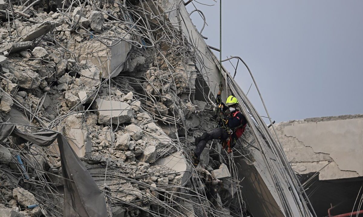De acuerdo a autoridades locales, en Tailandia se han registrado al menos 18 muertos luego del terremoto ocurrido en Birmania (Myanmar) el pasado 28 de marzo.