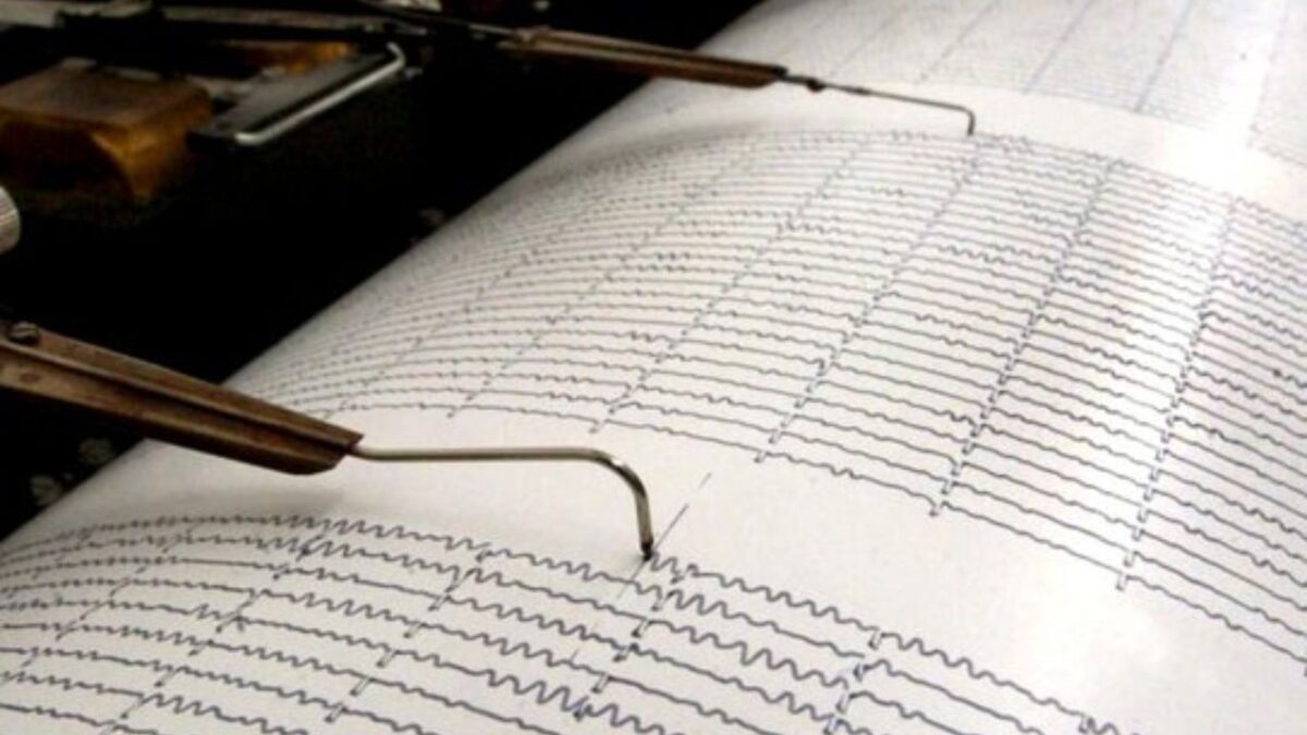 Un terremoto de magnitud 6.8 sacudió la isla sur de Nueva Zelanda, según reportó el Servicio Geológico de Estados Unidos (USGS).