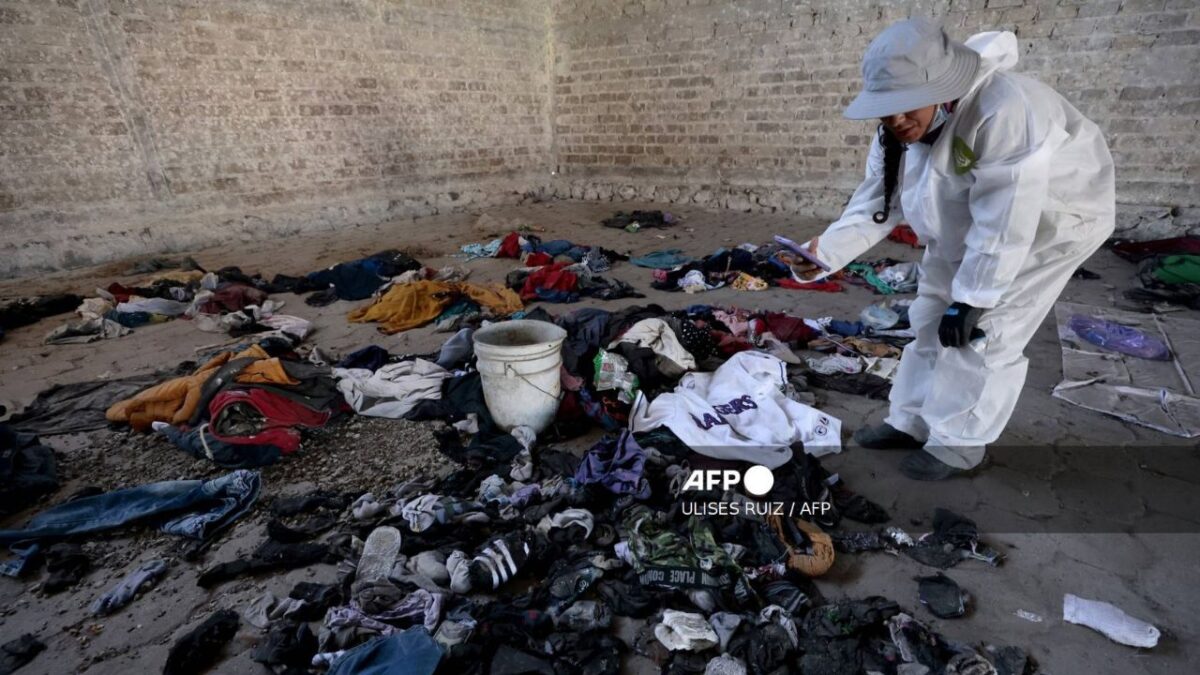 Miembros del colectivo Guerreros Buscadores localizaron restos humanos en 3 crematorios clandestinos en un predio rural de Teuchitlán, Jalisco.